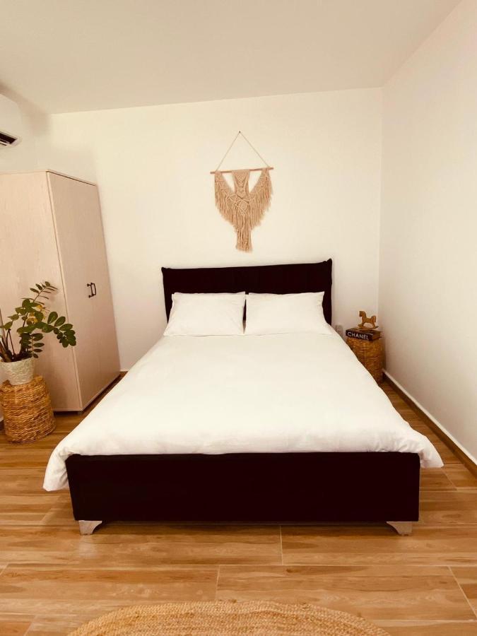 Apartment Merav Place